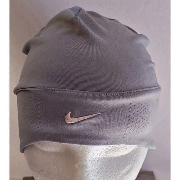 Womens Nike Running Beanie PONYTAIL HOLDER Thermal Run Gray Lightweight - Picture 1 of 9